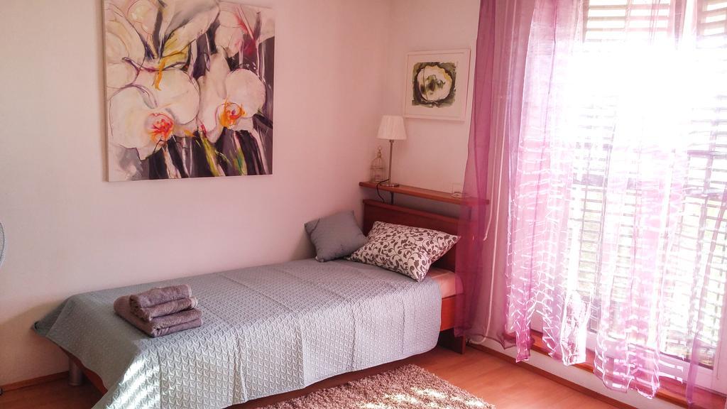 Apartment Tina Istra Buje Eksteriør bilde
